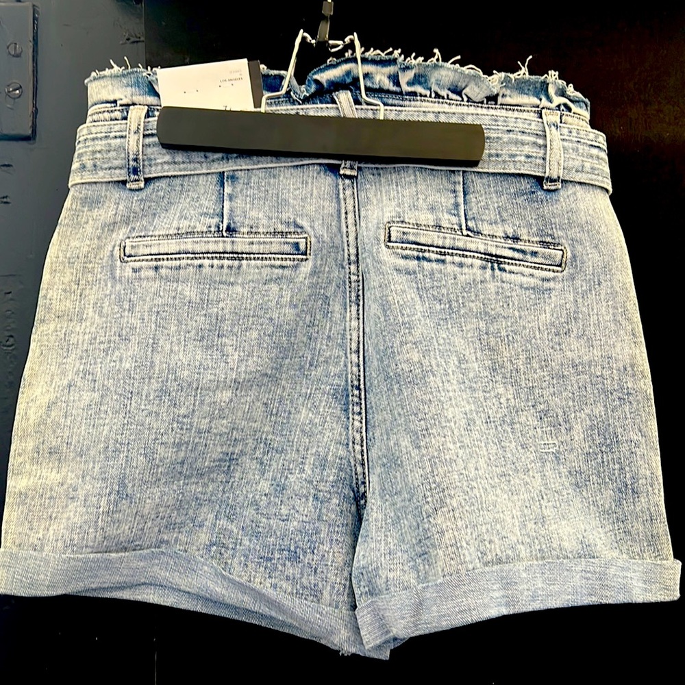 KanCan High Rise Ruffled Short - Picture 3 of 3